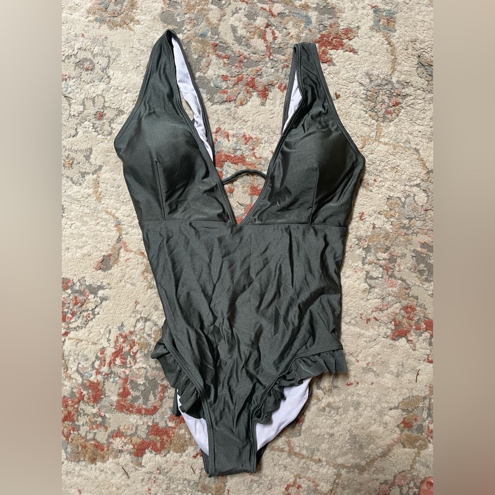 Gray CUPSHE 1-piece swimsuit